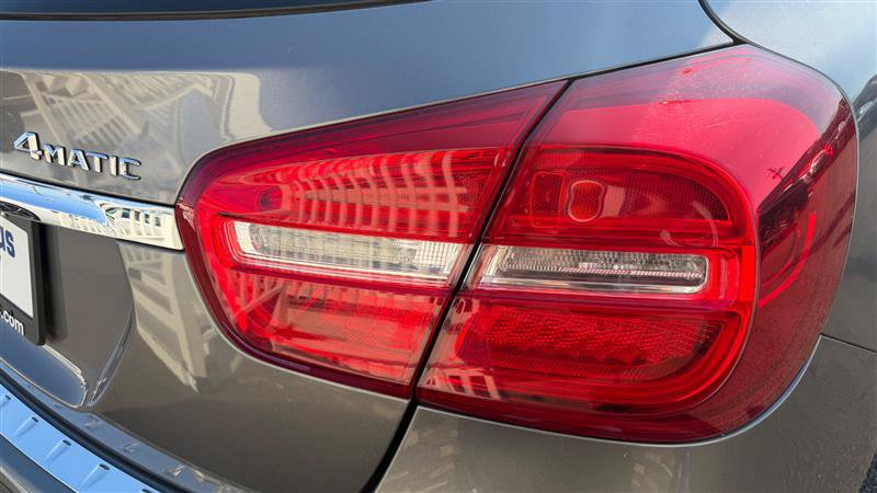 Used 2015 Mercedes-Benz GLA 250 4MATIC image 14