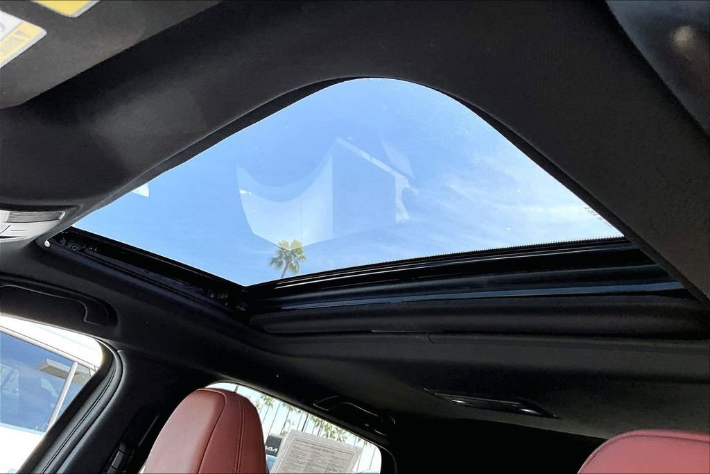 Certified 2024 MAZDA CX-5 Carbon Edition image 12