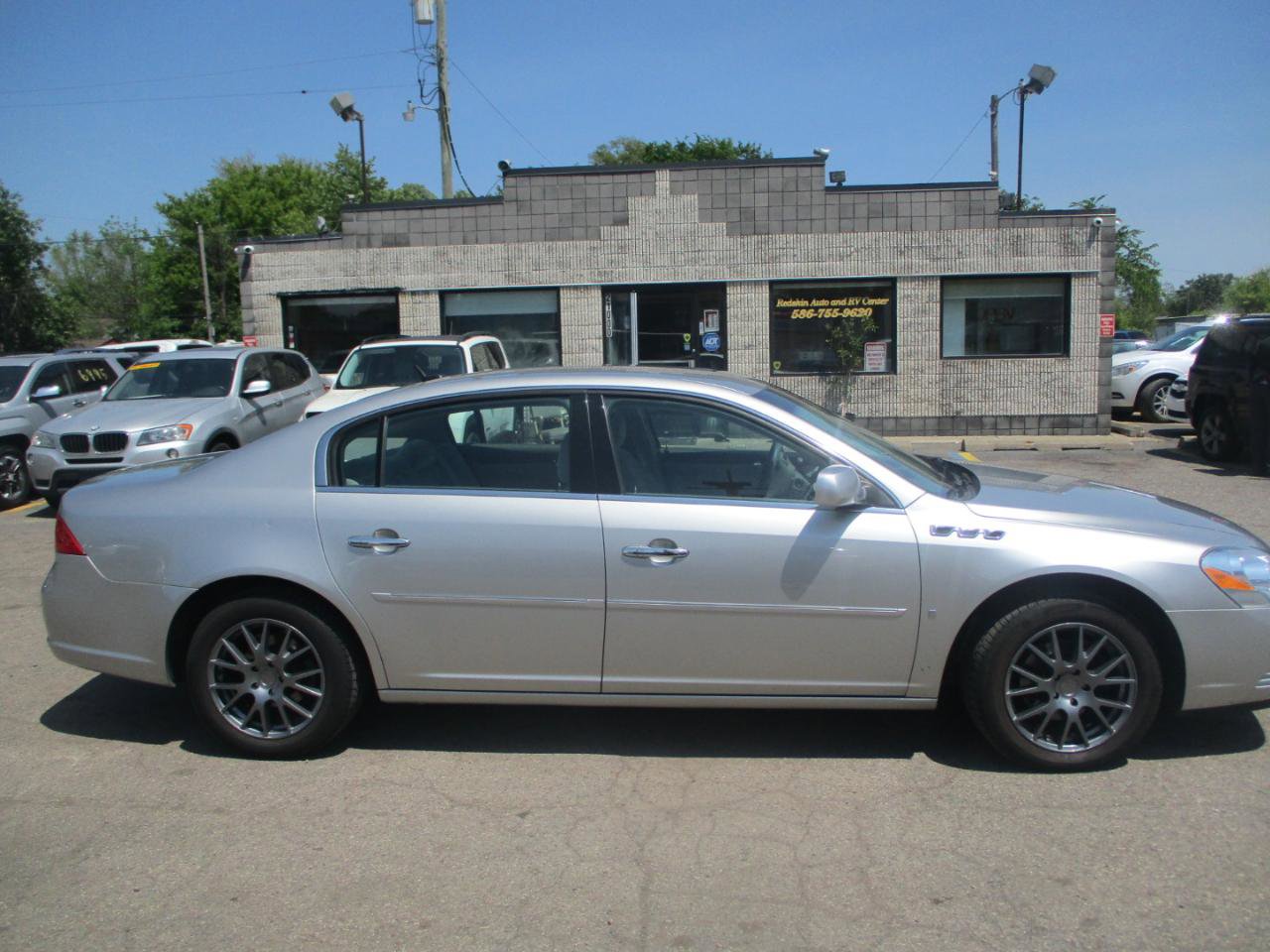 Used 2006 Buick Lucerne CX w/ Entertainment Package FWD image 2