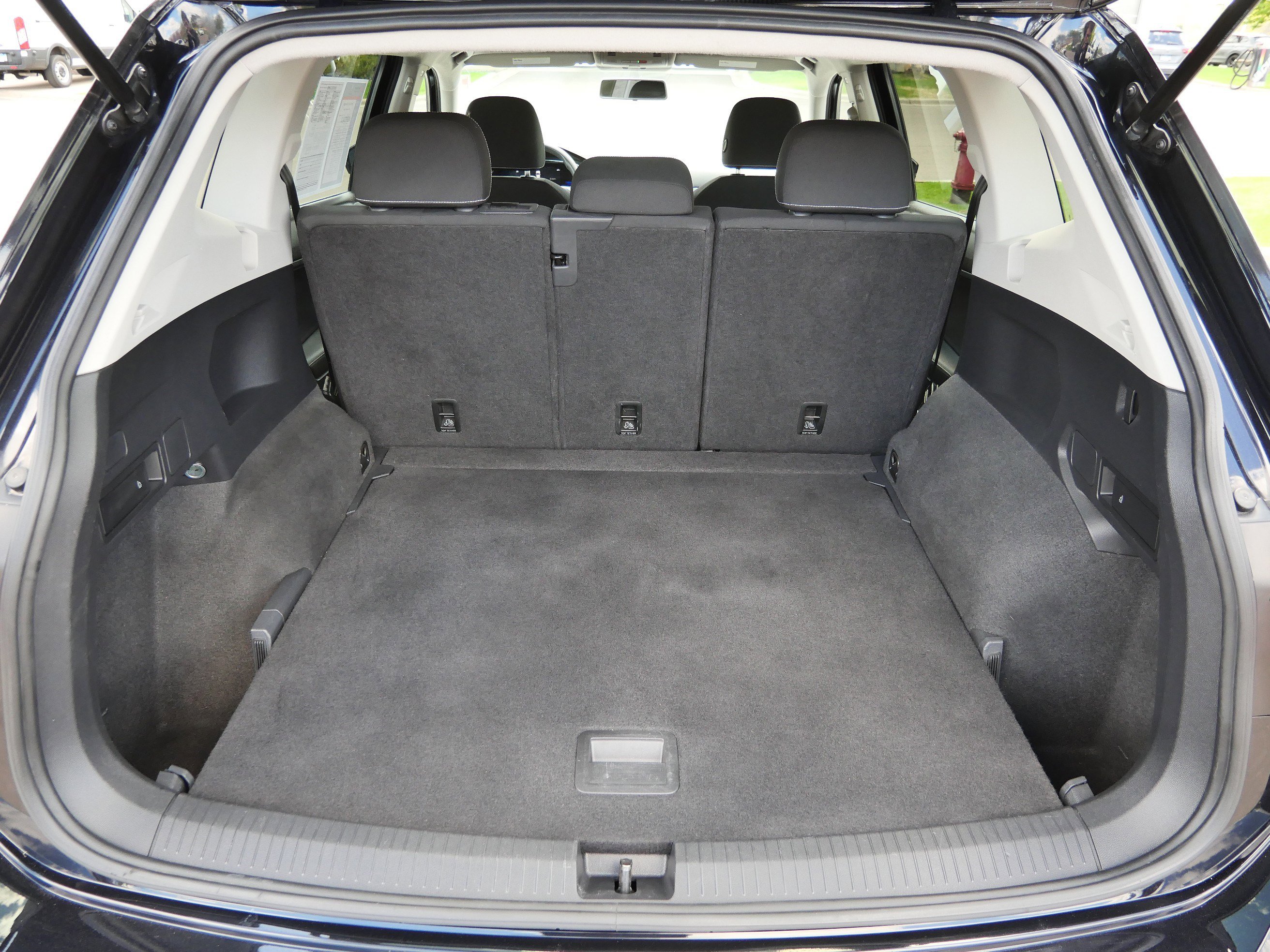 Used 2022 Volkswagen Tiguan S AWD/4WD image 18