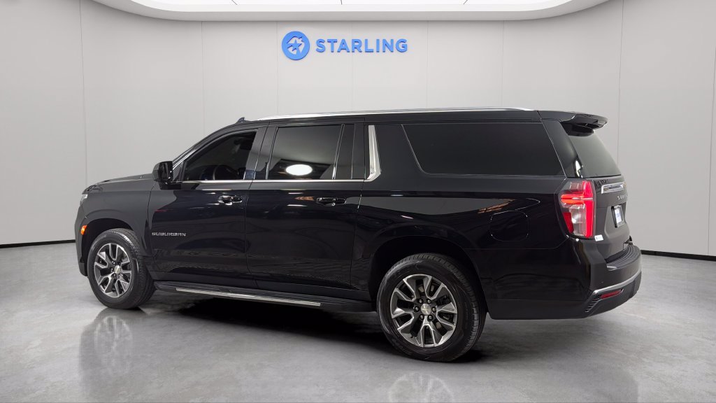 Used 2024 Chevrolet Suburban LT AWD/4WD image 4