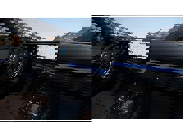 New 2027 BMW 550e xDrive image 14