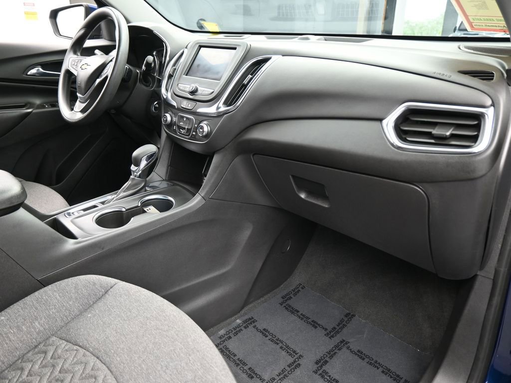 Used 2023 Chevrolet Equinox LT image 44
