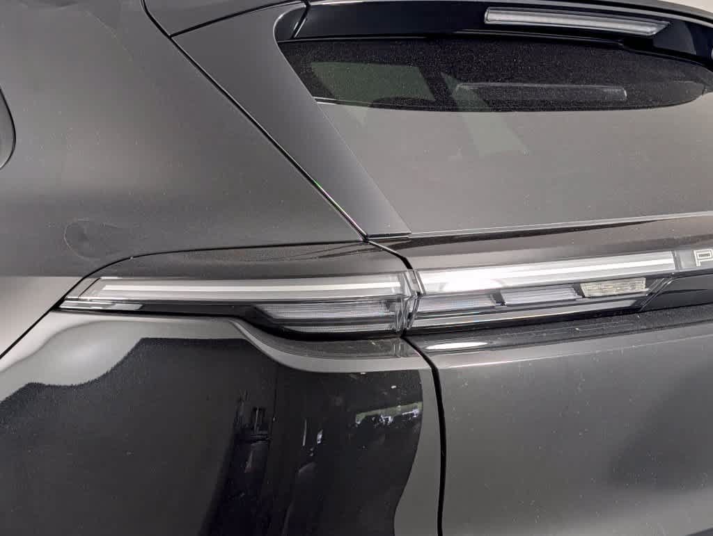 New 2026 Porsche Cayenne S AWD/4WD image 16