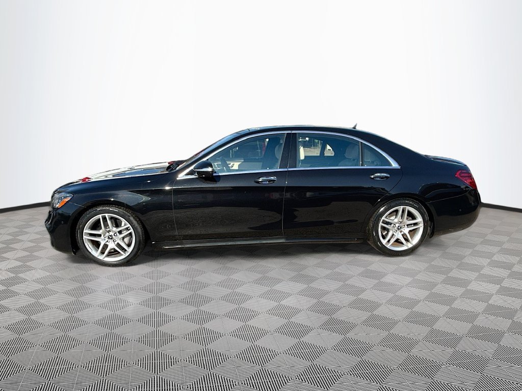 Used 2019 Mercedes-Benz S 560 4MATIC Sedan image 9