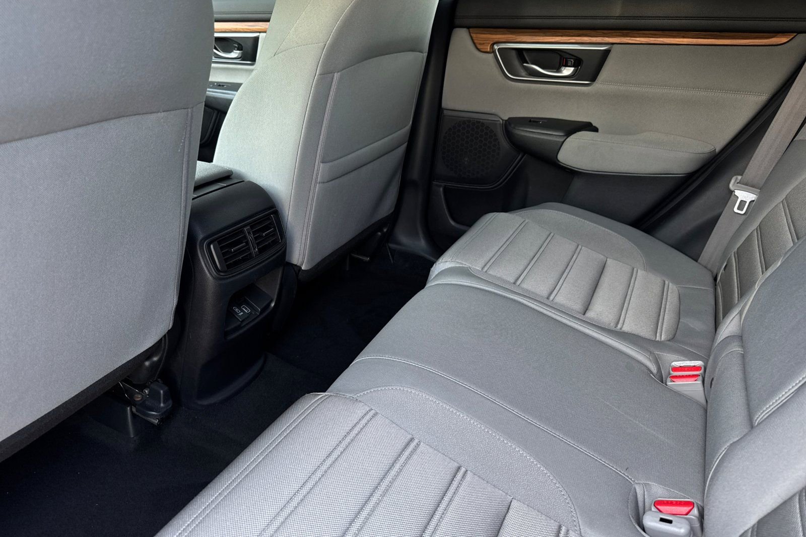 Used 2019 Honda CR-V EX image 12