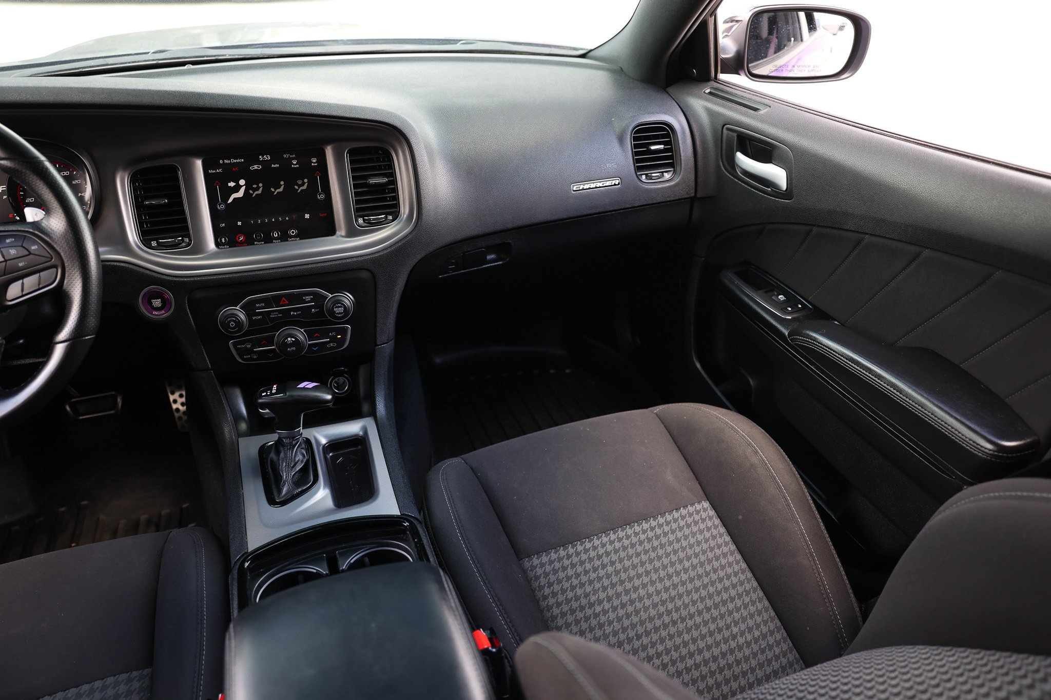 Used 2023 Dodge Charger R/T w/ Blacktop Package RWD image 26