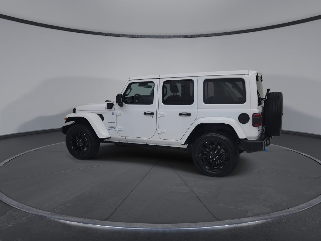 Certified 2024 Jeep Wrangler Unlimited Sahara AWD/4WD image 11