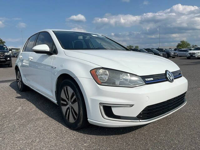 Used 2016 Volkswagen e-Golf SE