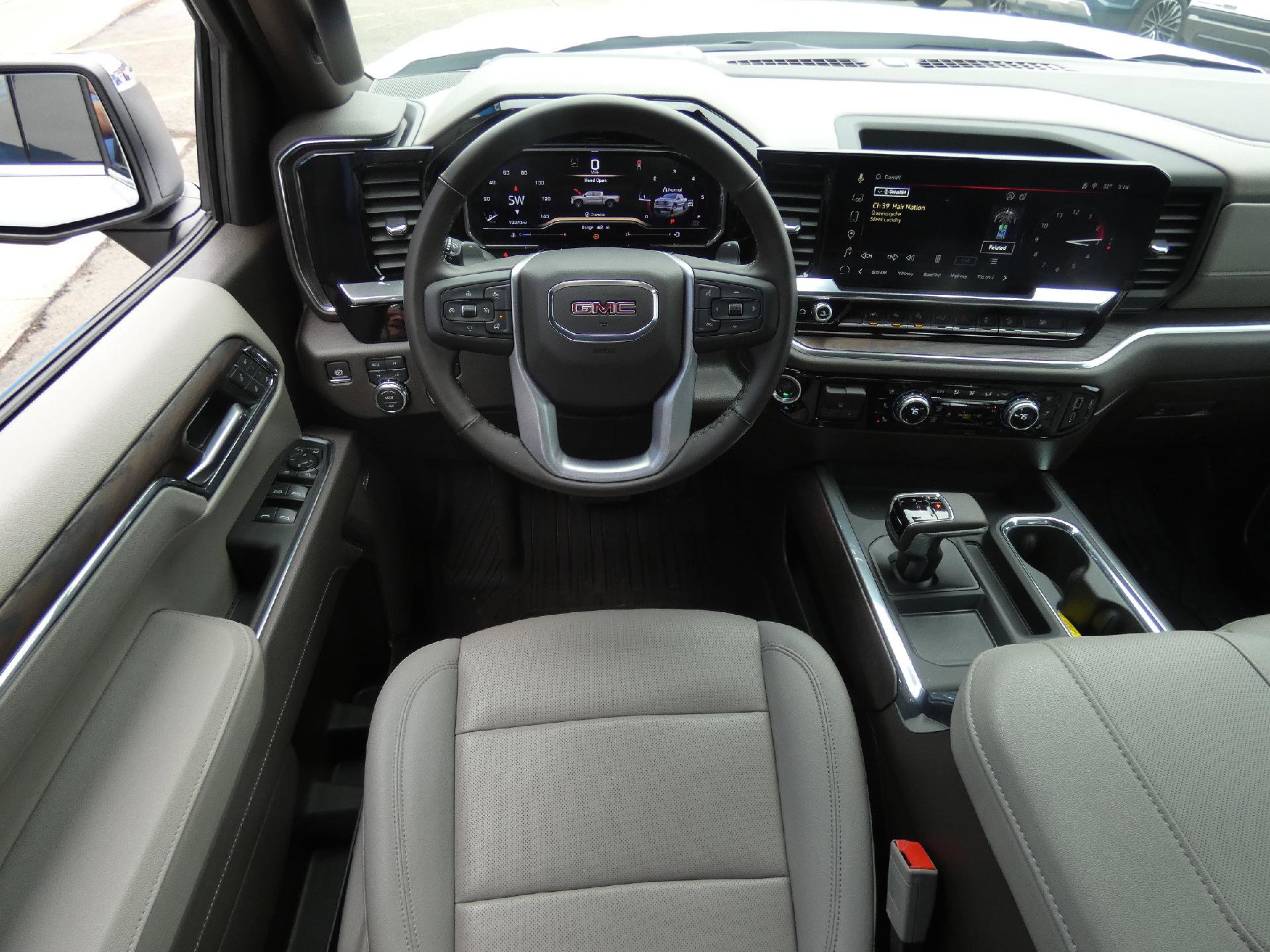 Certified 2025 GMC Sierra 1500 SLT w/ SLT Premium Plus Package image 14