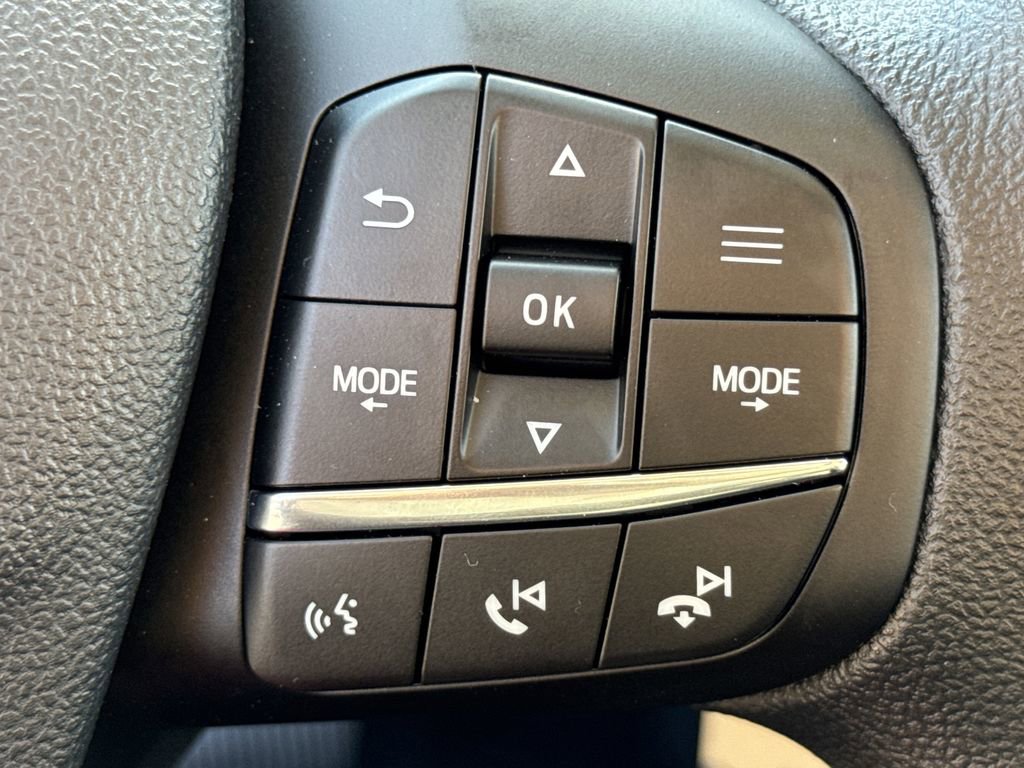 New 2025 Ford Maverick XL image 25