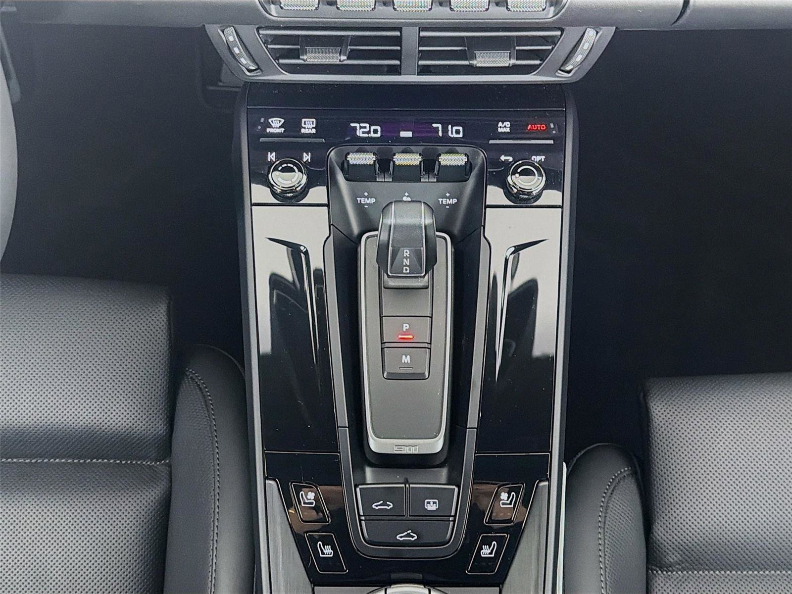 Certified 2025 Porsche 911 Carrera 4 GTS image 18