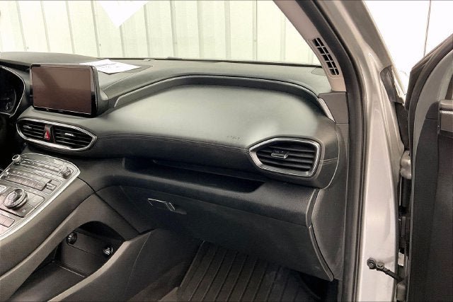 Certified 2023 Hyundai Santa Fe SEL w/ Winter Weather Package AWD/4WD image 17