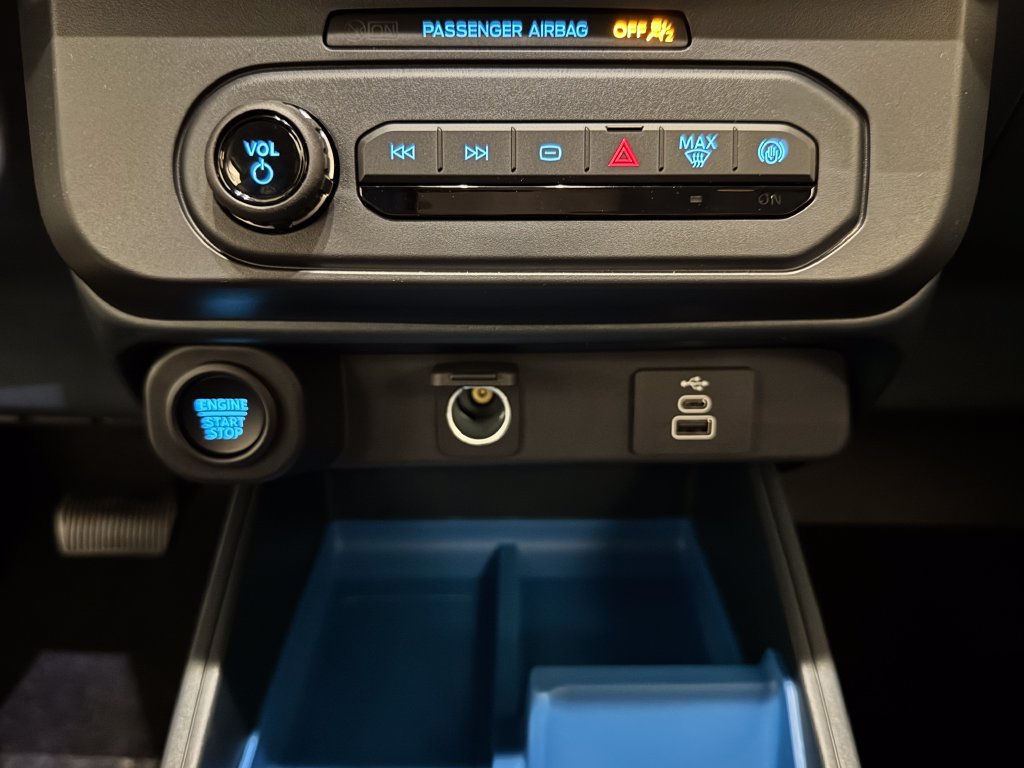 New 2026 Ford Maverick XLT FWD image 12