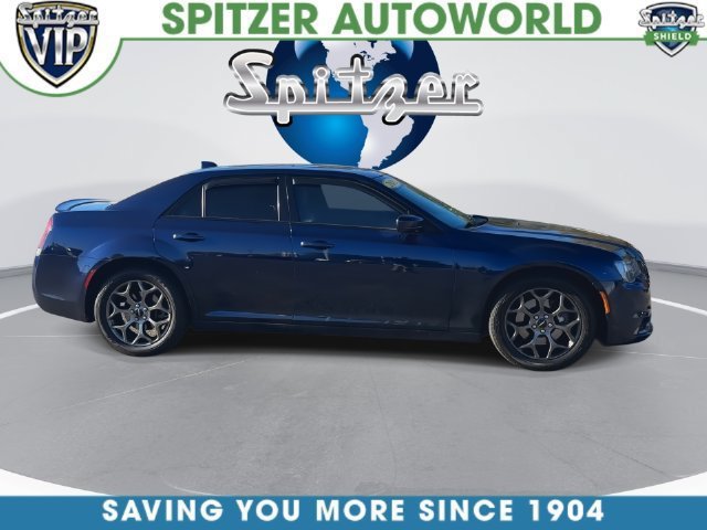 Used 2015 Chrysler 300 S AWD/4WD image 17