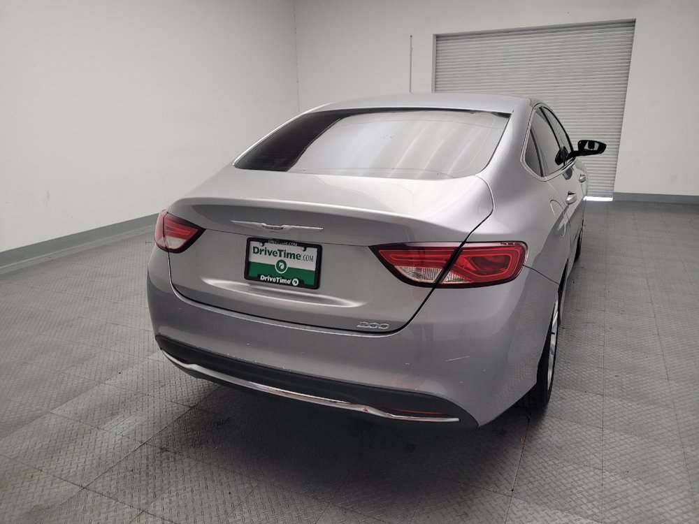 Used 2015 Chrysler 200 Limited FWD image 7