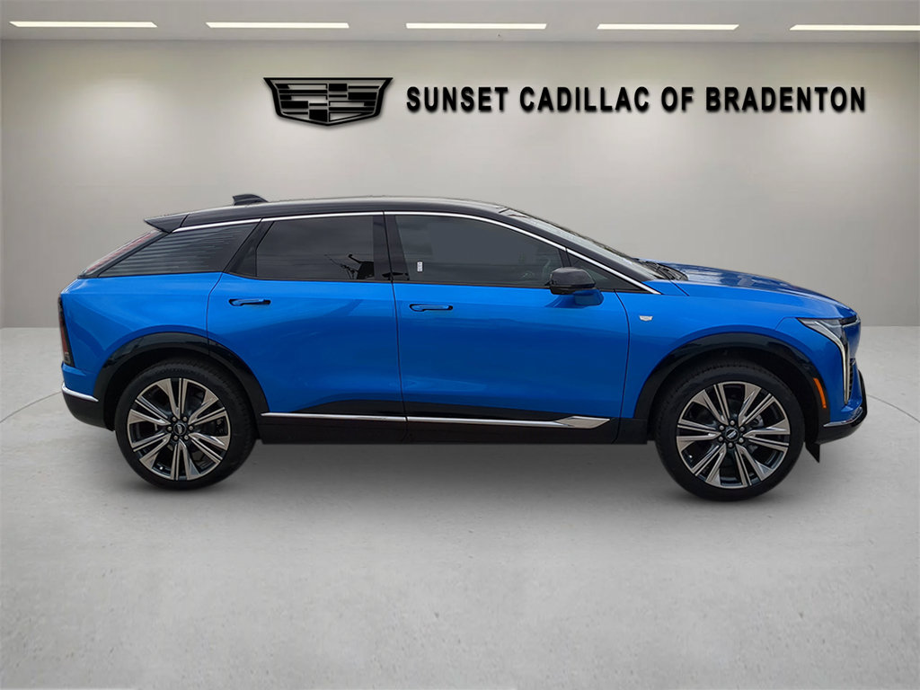 New 2026 Cadillac Optiq Luxury 2 w/ LPO, Floor Liner Package RWD image 3