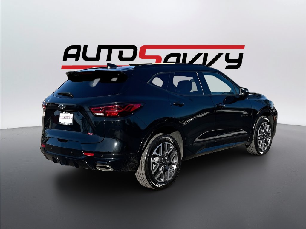 Used 2025 Chevrolet Blazer RS FWD image 7