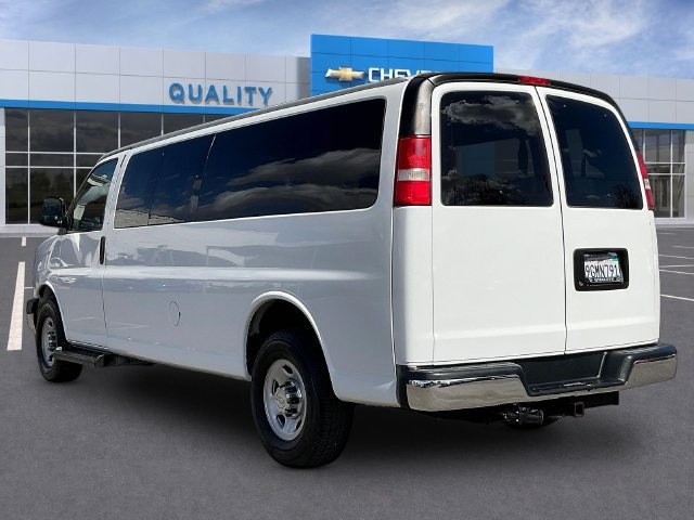 Certified 2020 Chevrolet Express 3500 LT w/ LT Preferred Equipment Group RWD image 5