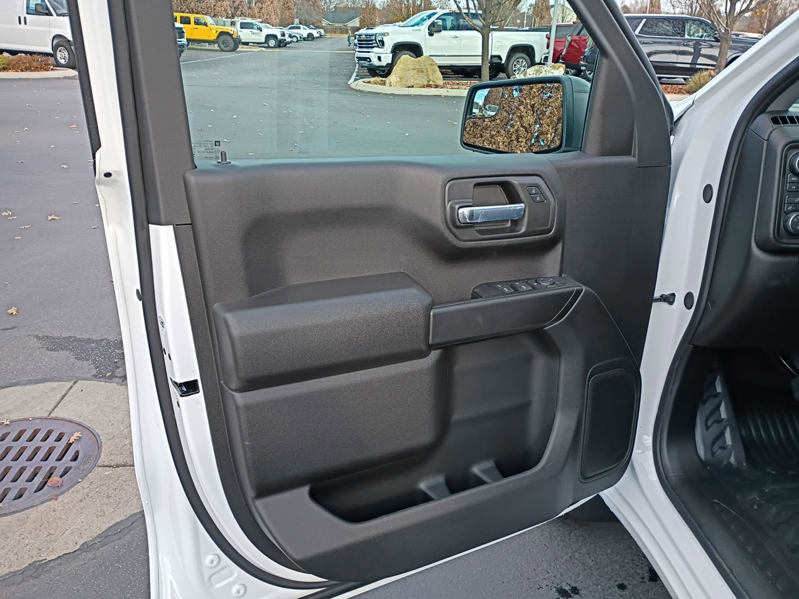 New 2026 Chevrolet Silverado 1500 W/T w/ WT Value Package image 28