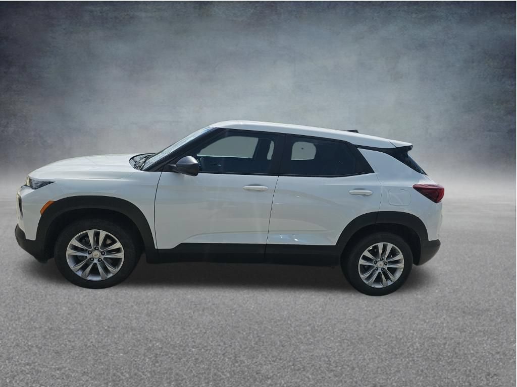 Used 2023 Chevrolet TrailBlazer LS FWD image 5