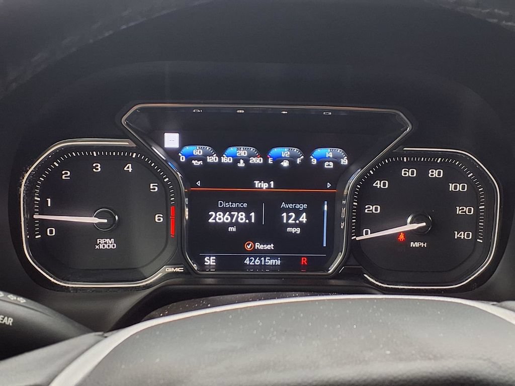 Certified 2021 GMC Yukon SLT w/ Rear Media and Nav Package RWD image 12