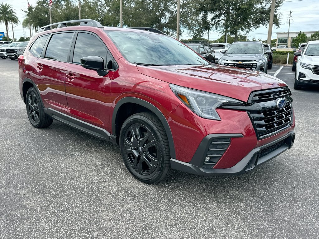 Used 2025 Subaru Ascent Onyx Edition w/ Popular Package #2 AWD/4WD image 3
