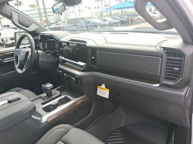 New 2026 Chevrolet Silverado 1500 LT Trail Boss w/ LT Trail Boss Premium Package AWD/4WD image 12
