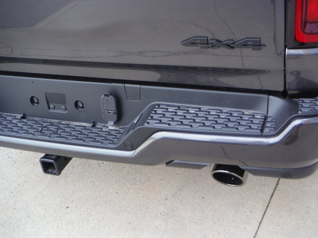 New 2027 RAM 1500 4x4 Crew Cab image 14