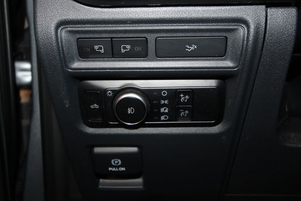 Used 2023 Ford F150 XLT w/ Equipment Group 302A High image 9