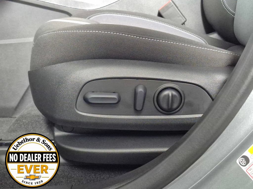 New 2026 Chevrolet Blazer LT w/ Convenience Package FWD image 17