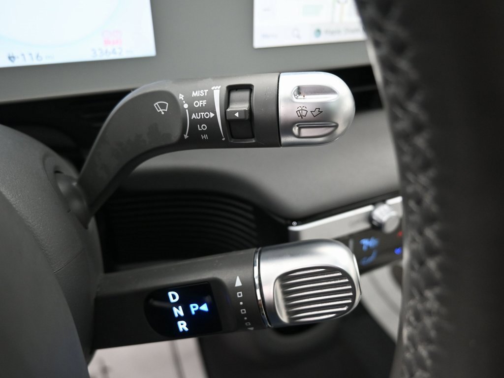 Used 2024 Hyundai Ioniq 5 Limited image 19