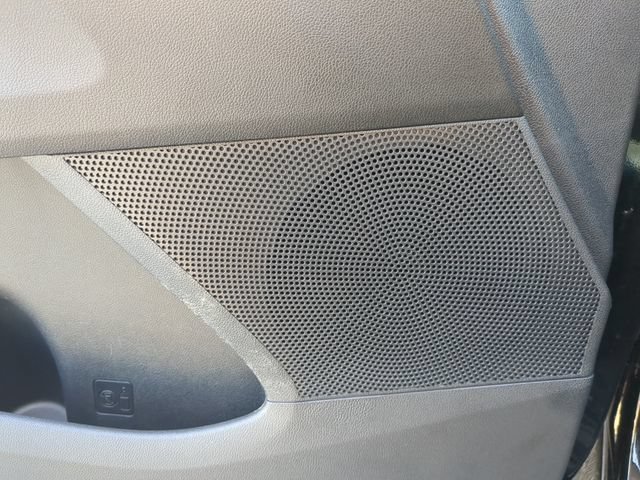 Used 2025 Kia Sorento S AWD/4WD image 20