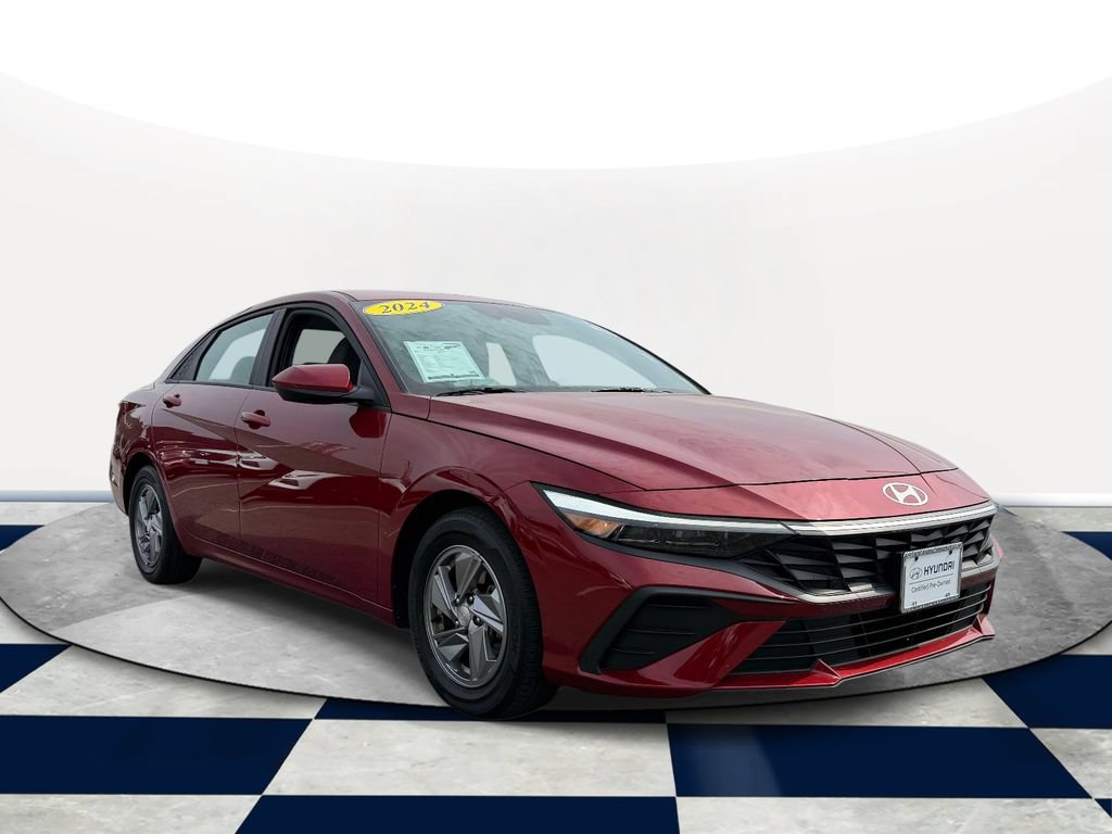 Certified 2024 Hyundai Elantra SE FWD image 1