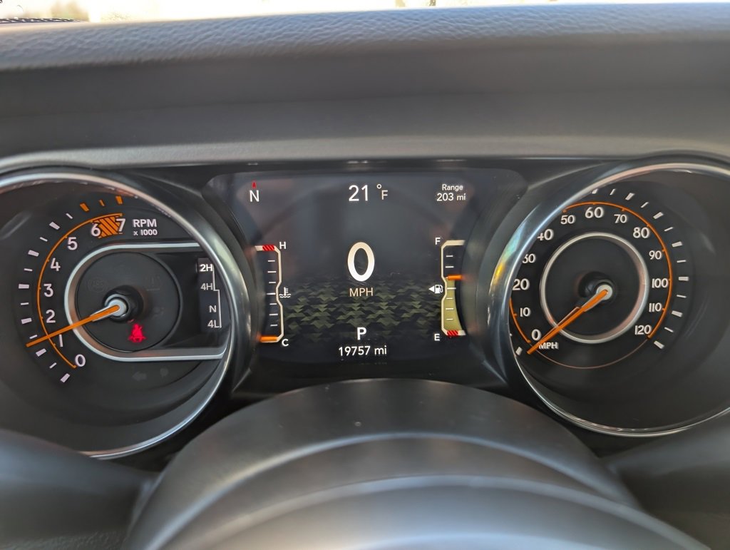 Used 2023 Jeep Wrangler Sport S image 28