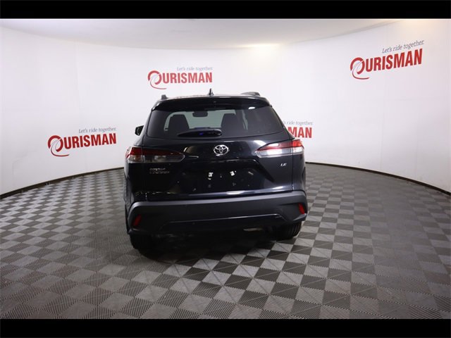 Used 2026 Toyota Corolla Cross LE image 16