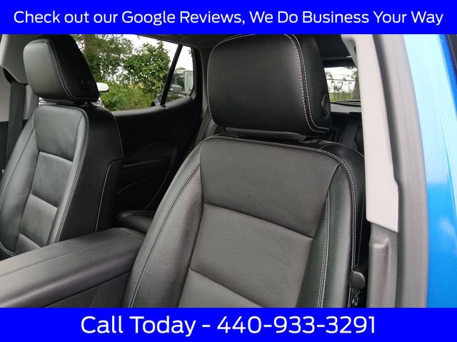 Used 2024 GMC Terrain SLT AWD/4WD image 19