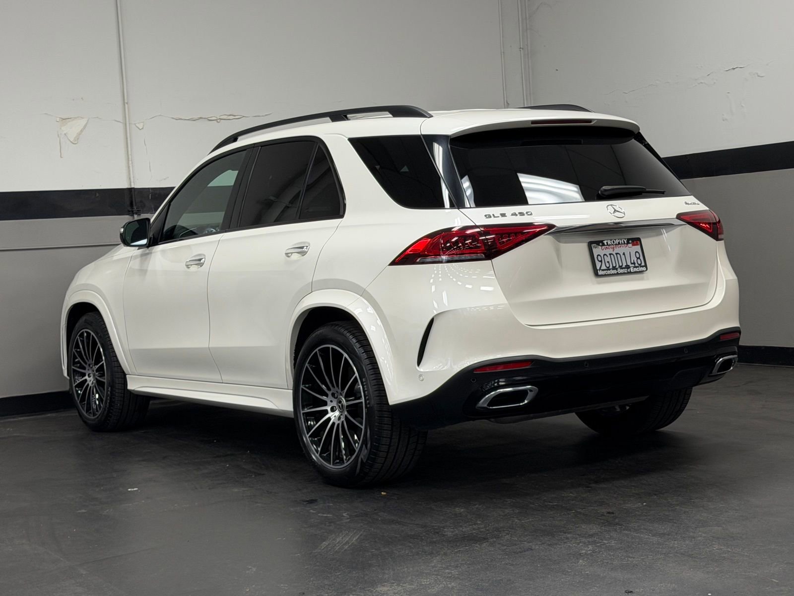 Used 2023 Mercedes-Benz GLE 450 4MATIC image 9