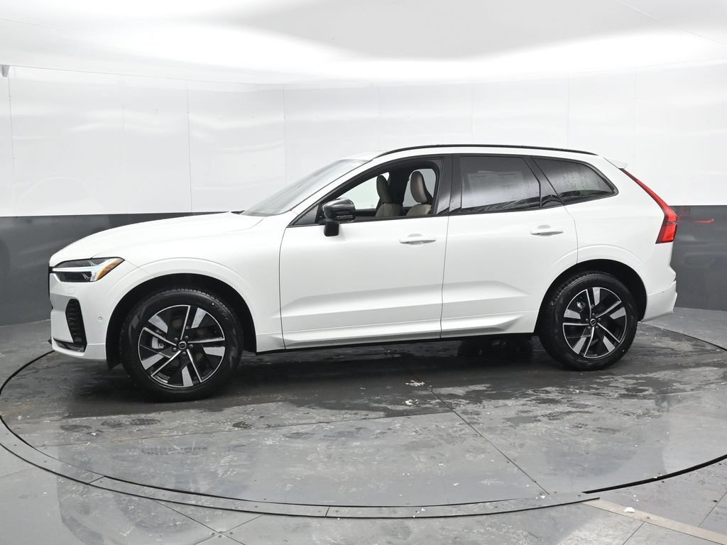 New 2026 Volvo XC60 B5 Plus w/ Protection Package Premier AWD/4WD image 6