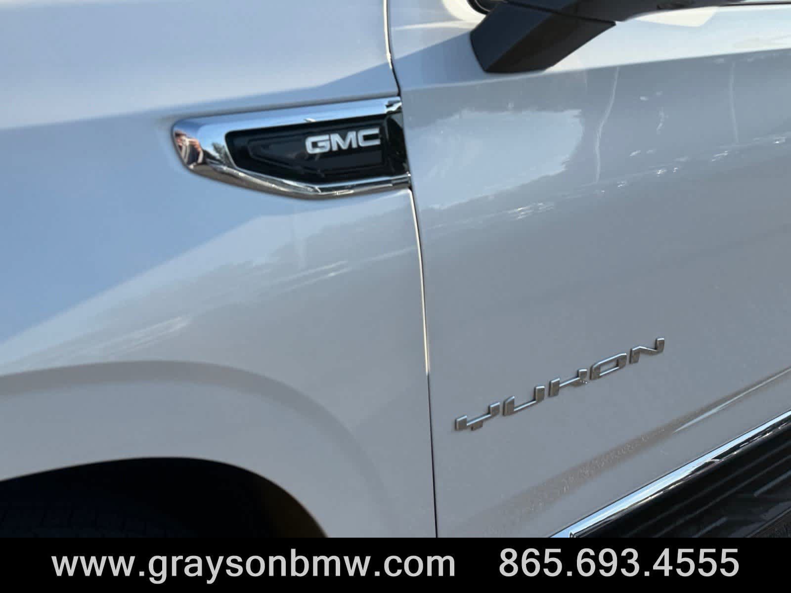 Used 2022 GMC Yukon SLT w/ SLT Premium Package AWD/4WD image 10