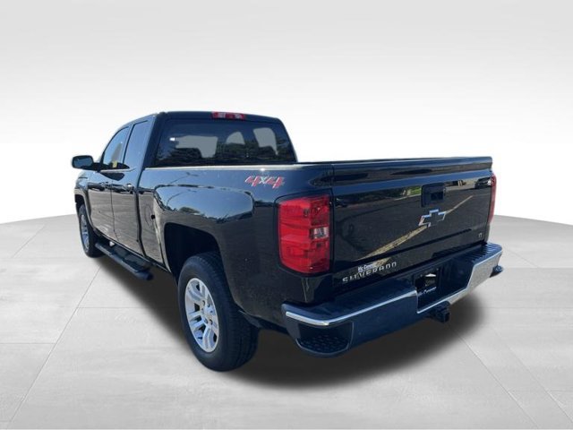 Used 2018 Chevrolet Silverado 1500 LT w/ All Star Edition AWD/4WD image 3
