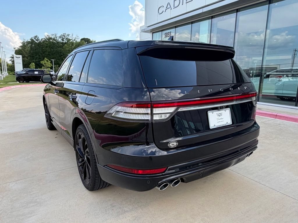 Used 2024 Lincoln Aviator Black Label w/ Jet Package AWD/4WD image 3