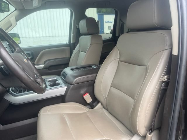Used 2018 Chevrolet Silverado 1500 LTZ Z71 w/ LTZ Plus Package AWD/4WD image 12