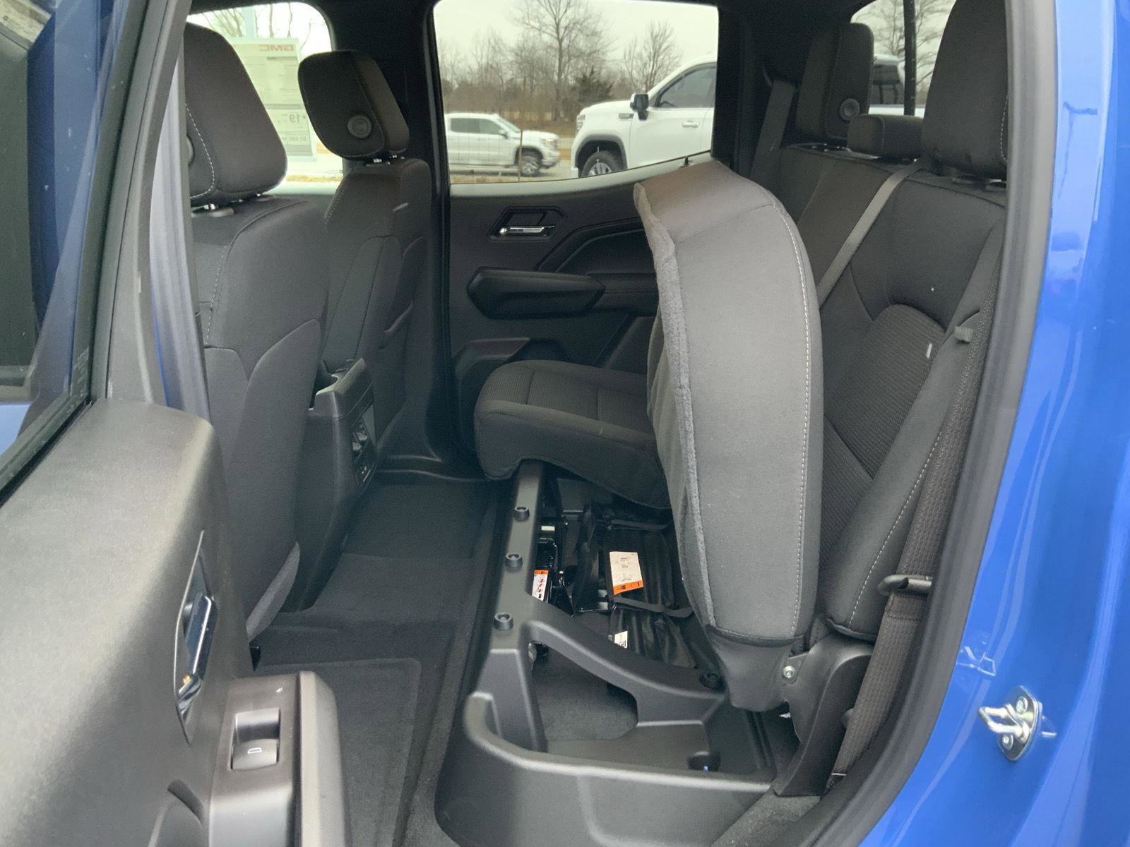 New 2026 GMC Canyon Elevation w/ Convenience Package image 56