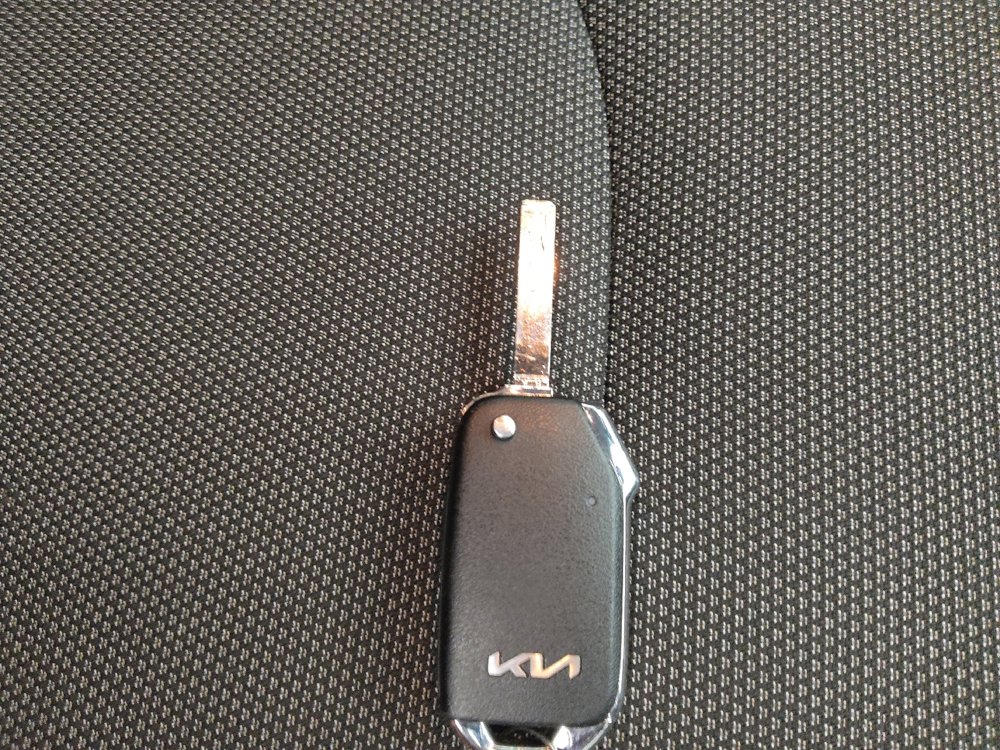 Used 2024 Kia Forte LXS image 32