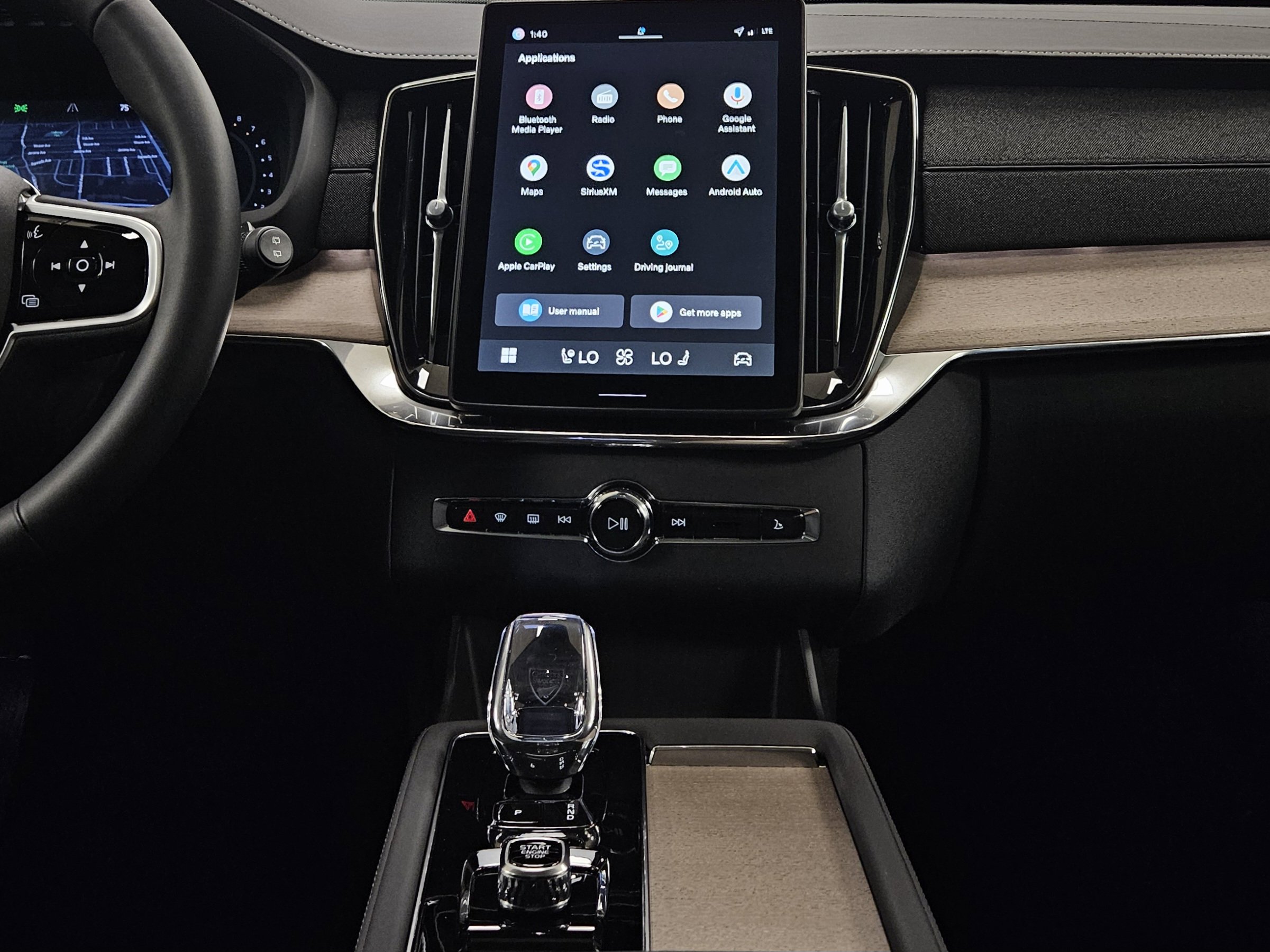 New 2026 Volvo XC90 B6 Plus w/ Protection Package image 16