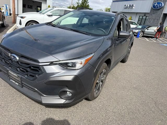 Used 2024 Subaru Crosstrek 2.0i Premium AWD/4WD image 3
