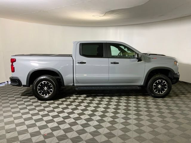 Used 2024 Chevrolet Silverado 1500 ZR2 w/ Technology Package AWD/4WD image 5