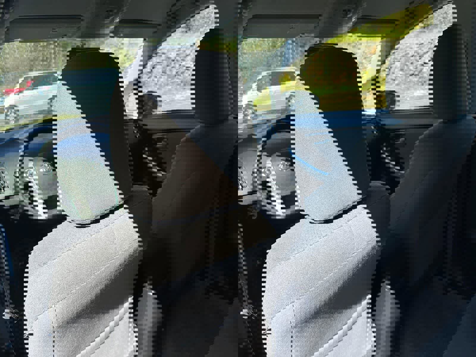 Used 2014 Toyota Prius Two image 10