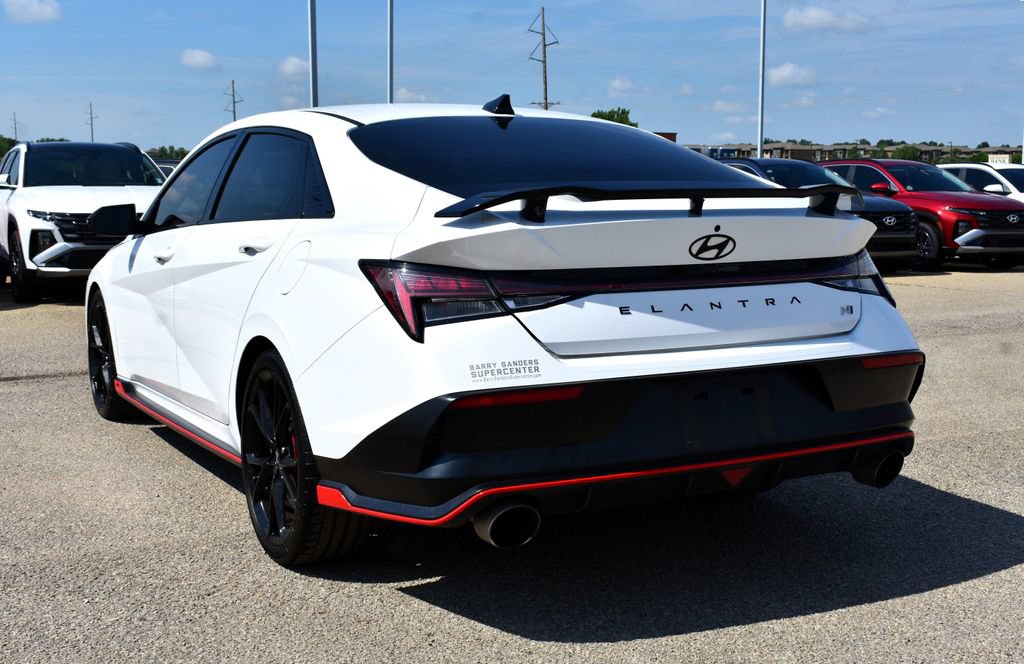Used 2025 Hyundai Elantra N FWD image 4
